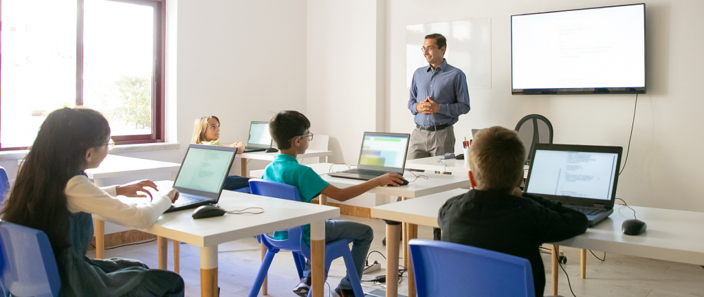 Lockdown and Critical Communications Platform For Schools